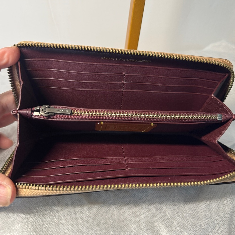 Coach Tan 1941 Link exotic phyton wallet rare multicolor leather zip around - Picture 14 of 14